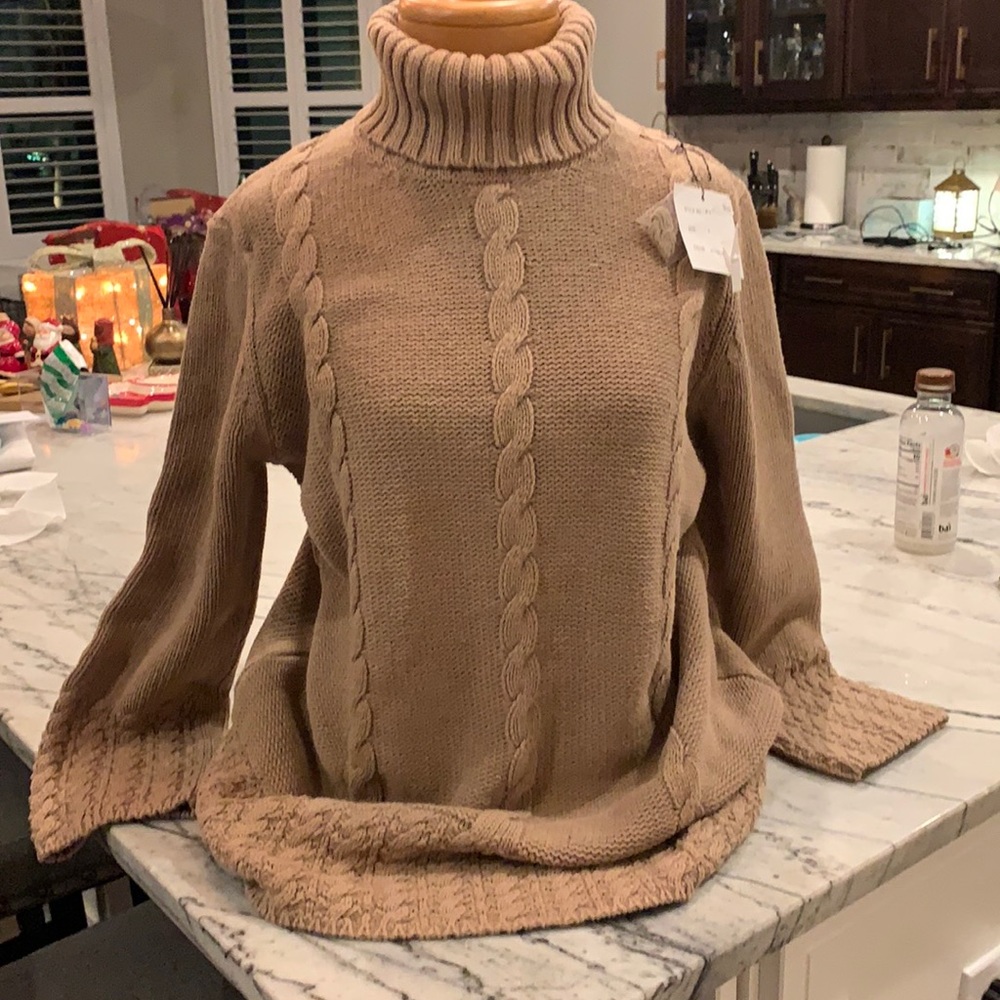 Willow Tunic Sweater NWT L and XL Avail